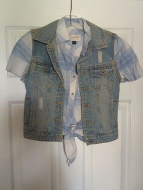 Streetwear Society (S) Blue Jean Vest And Universal Thread (S) Plaid Shirt